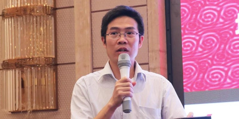 李躍飛